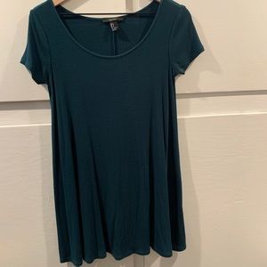 Green shift dress
